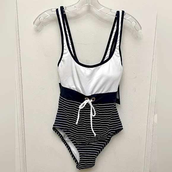 Tommy Hilfiger Swimsuit Bathing Suit Nautical Bow Size 10 NWT - Picture 15 of 15